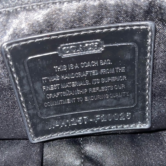 Coach Signature Poppy Diasy Black Jacqard Sateen Canvas Large Tote Bag NWOT - Picture 10 of 11